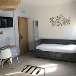 雷莱杜拉克酒店 酒店 3*