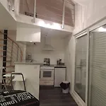 雷莱杜拉克酒店 3*