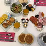 雷莱杜拉克酒店 3*