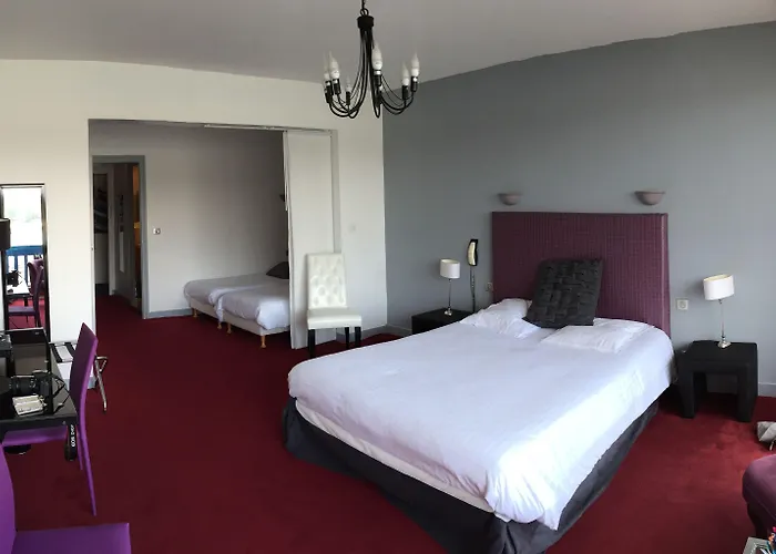 Le Relais Du فندق سورت-هوسيغور