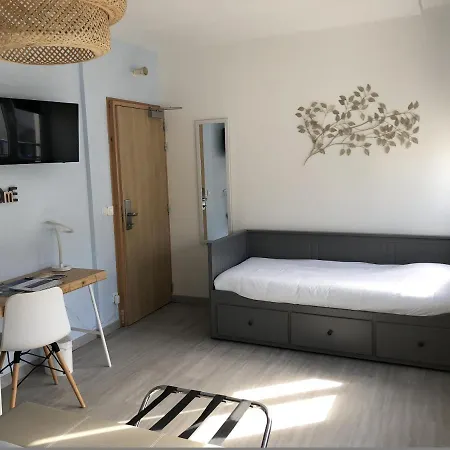 Le Relais Du Hotel 3*