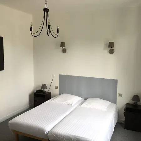 Hotell Le Relais Du 3*