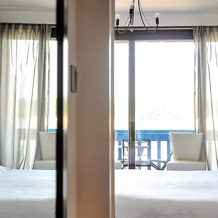 Ξενοδοχείο Le Relais Du 3*