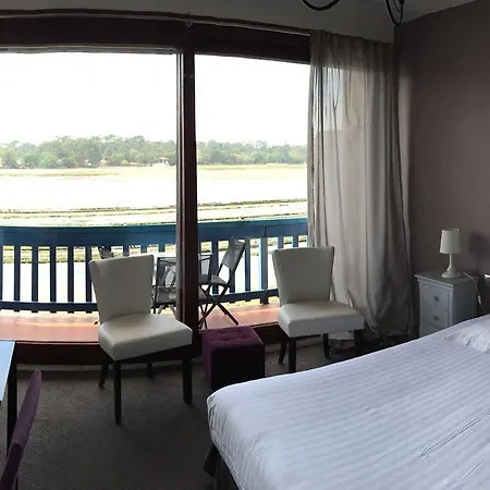 Le Relais Du Hotel 3*