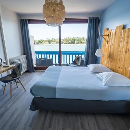 Hotell Le Relais Du 3*