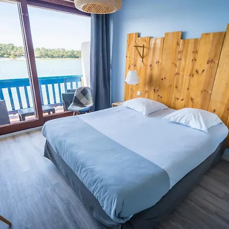 Hotell Le Relais Du 3*