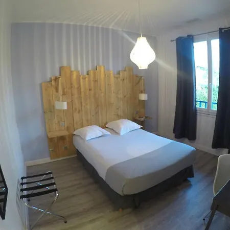 Le Relais Du Hotel 3*