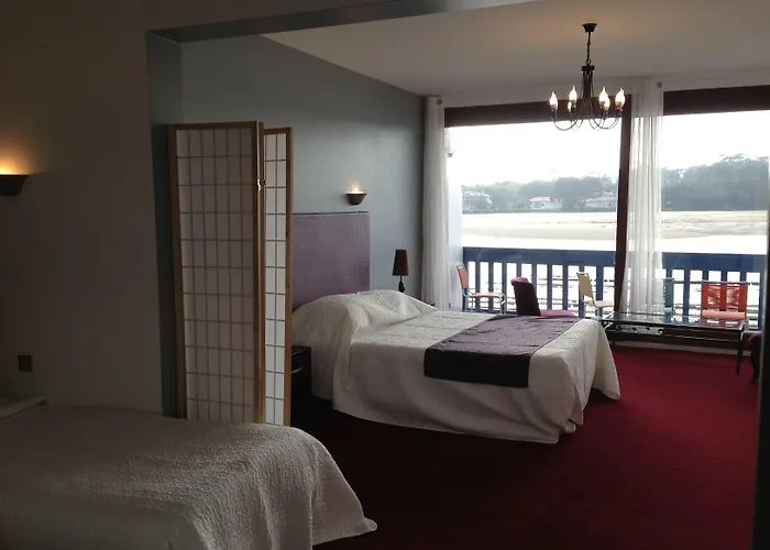 Le Relais Du Hotel 3*